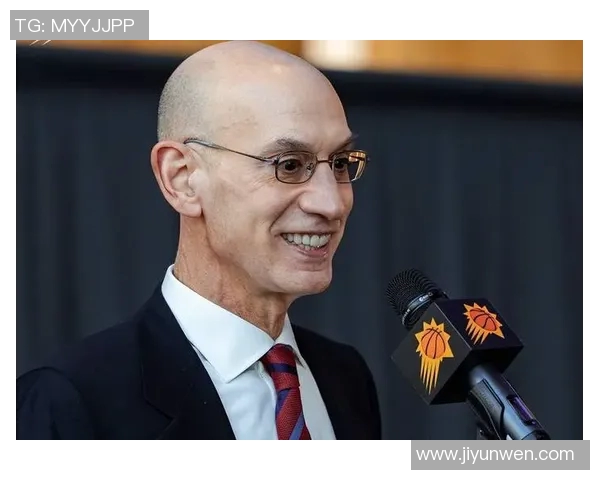 鲍威尔:希罗回归后每个人都必须调整,球权使用率变了