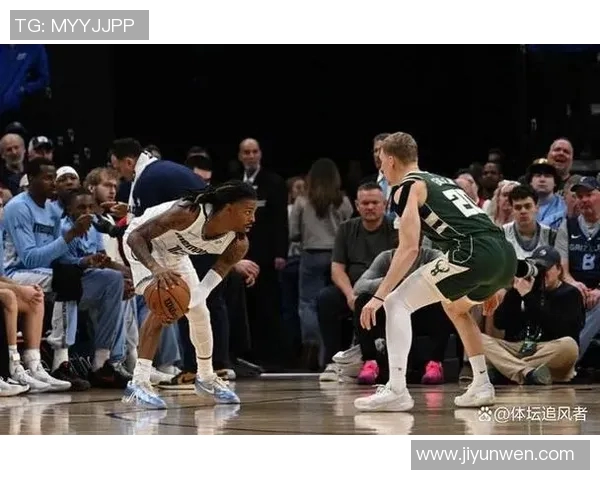 莫兰特半场14分难阻灰熊落后老鹰